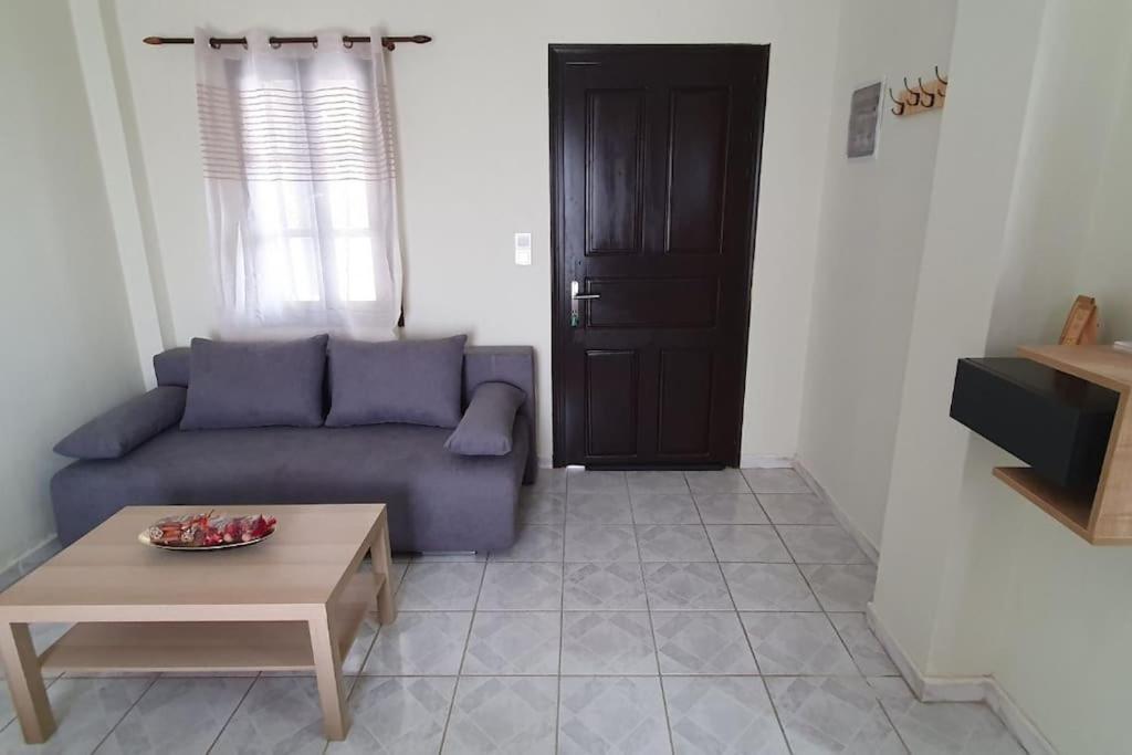 Cosy Messaria Apartment เมซาเรีย ภายนอก รูปภาพ
